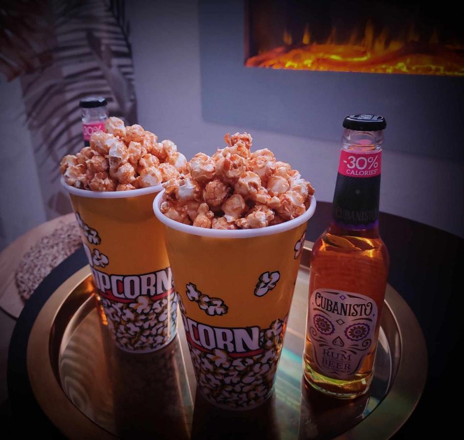 La Merveille By Mrodbnb - Appart Neuf - Vue Mer - 25M Plage & Resto - Cine - Cheminee - Popcorn Канкал Екстериор снимка